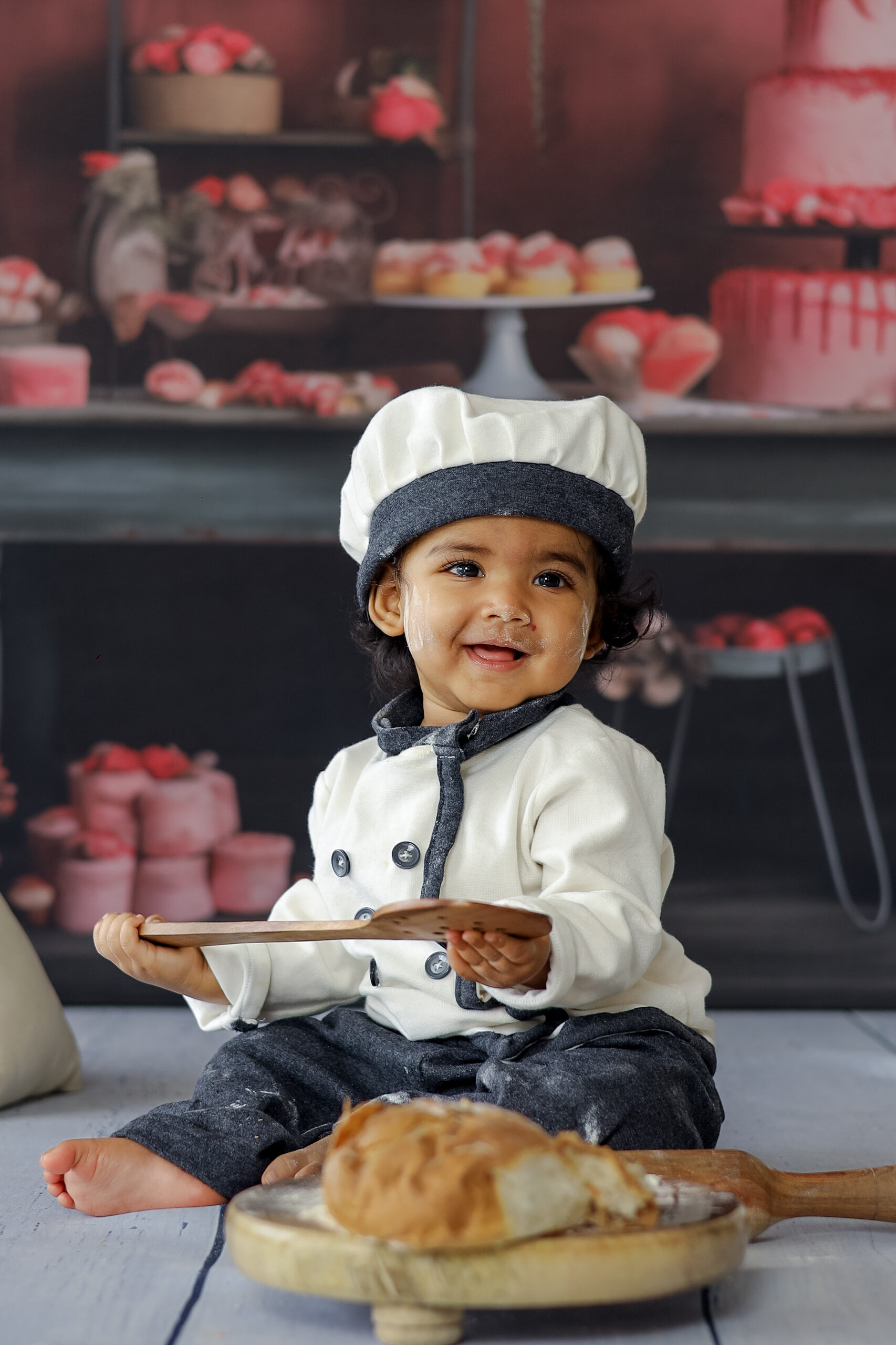 You are currently viewing Best Toddler Photography in Salem – Fun Themes & Outfit Inspirations