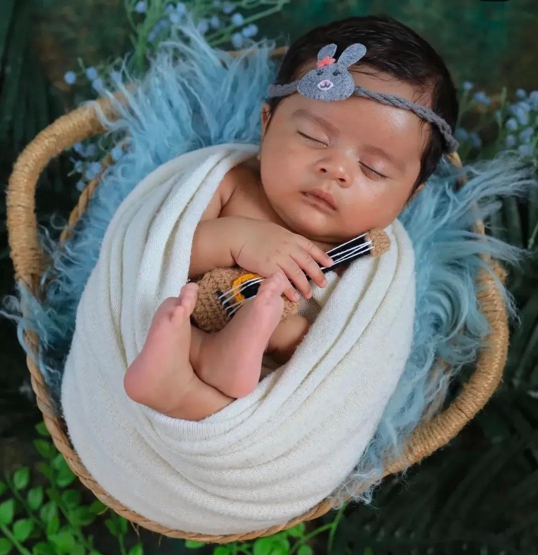 You are currently viewing A Guide to Newborn Wrapping